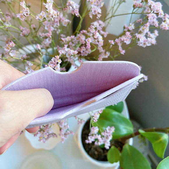 Cardholder - Picture 4 of 5